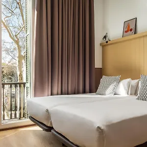 2* Konukevi Bypillow Ramblas (adults Only)