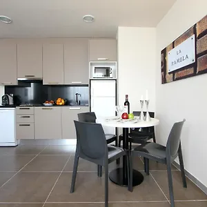 pierre-vacances-barcelona-sants.catalonia-hotels.com/
