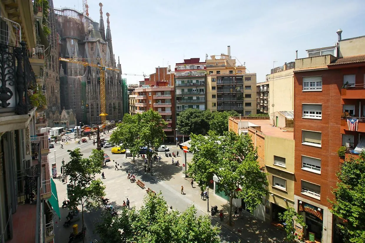 Gaudi Sagrada Familia Apartment Barcelona 0*,  Spain