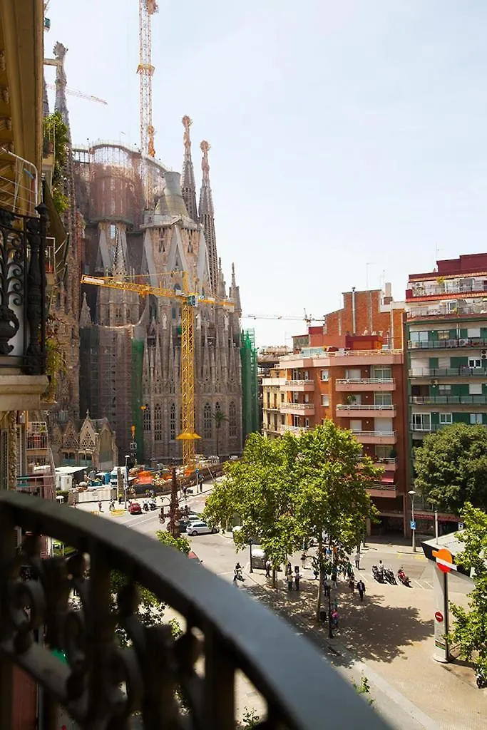 Apartament Gaudi Sagrada Familia Barcelona Hiszpania